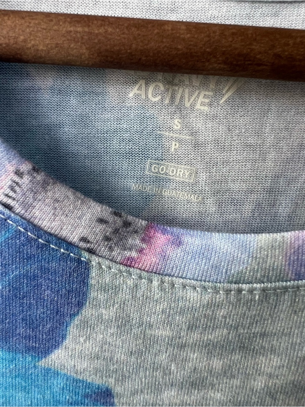 Old Navy Women's Light Blue Floral Tank - Picture 2 of 3